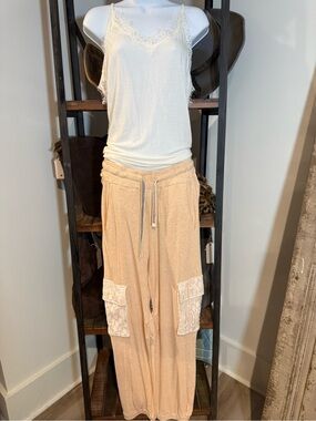 POL Women's Straight Leg Cargo Pants in Light Peach